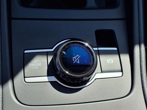 New 2025 Volkswagen Tiguan S image 18