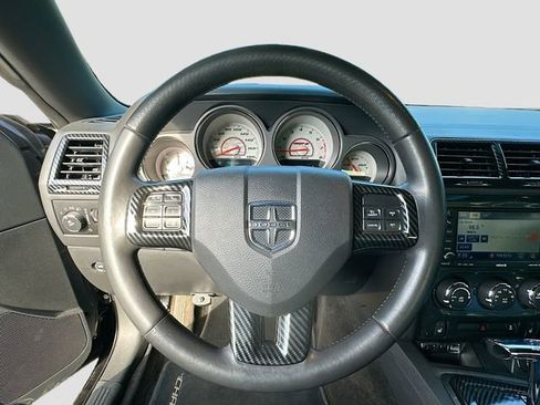 Used 2011 Dodge Challenger SRT8 image 12