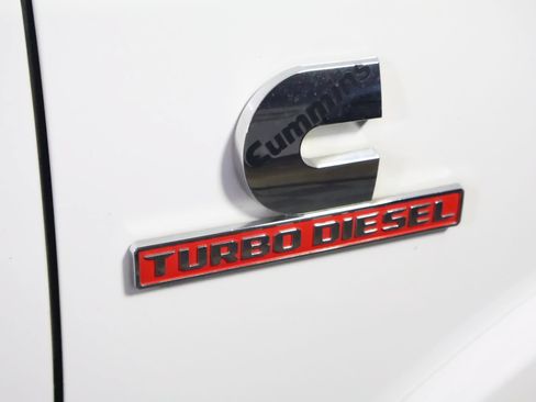 Used 2020 RAM 2500 Laramie AWD/4WD image 4