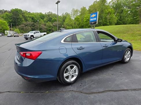 Used 2024 Chevrolet Malibu LS FWD image 11