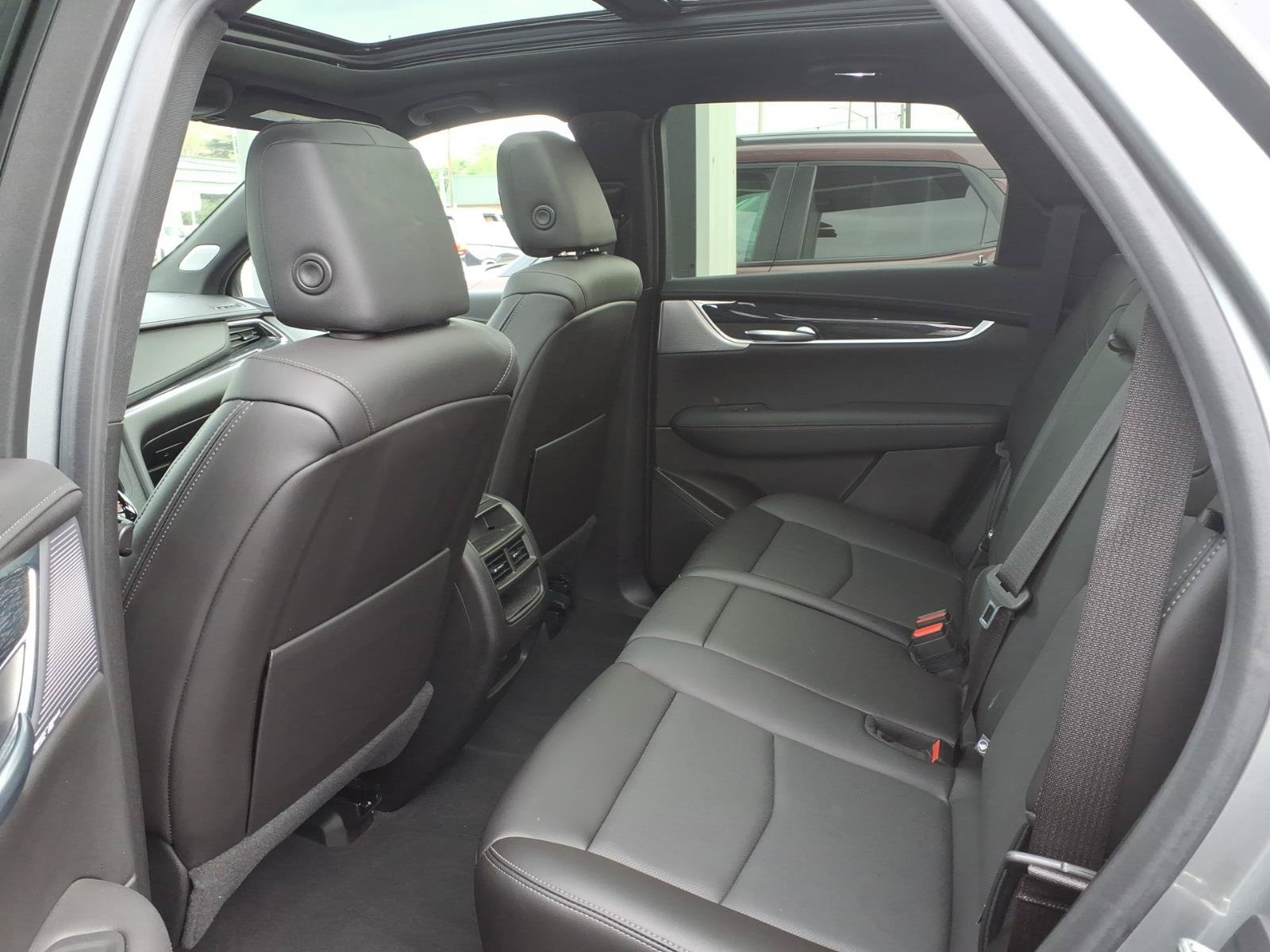Used 2023 Cadillac XT5 Premium Luxury AWD/4WD image 14
