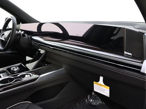 New 2026 Cadillac Escalade ESV Luxury w/ Touring Package image 15