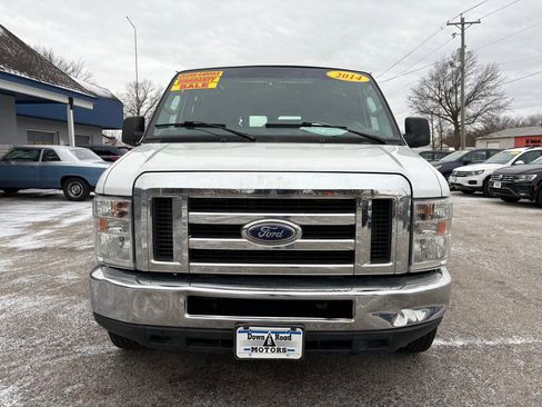 Used 2014 Ford E-250 and Econoline 250 w/ Power Group image 9