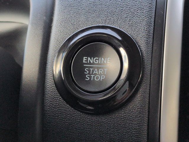 Used 2025 Ford Expedition Active RWD image 25