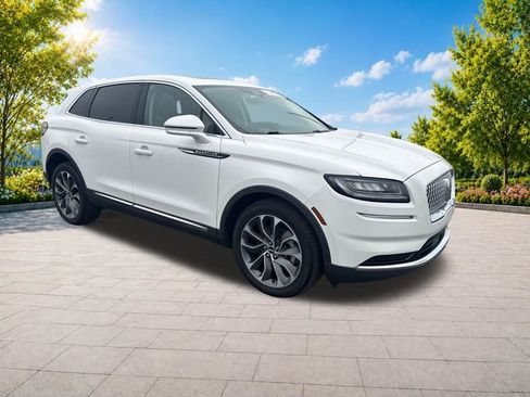 Certified 2023 Lincoln Nautilus Reserve AWD/4WD image 11