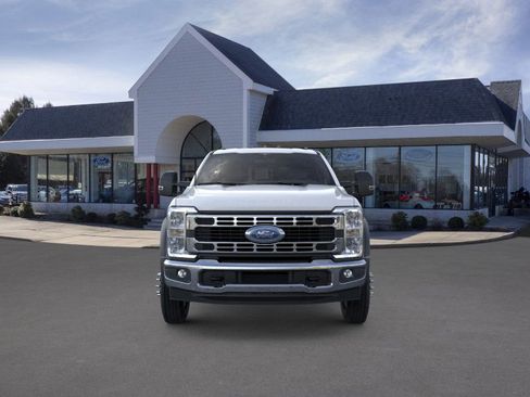 New 2025 Ford F450 XL w/ XL Chrome Package image 6