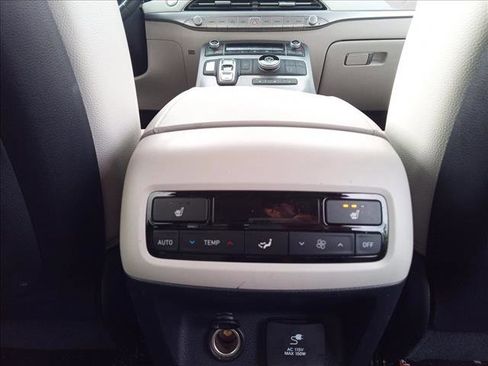 Used 2020 Hyundai Palisade SEL w/ Premium Package FWD image 15