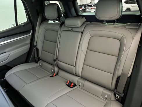 New 2026 GMC Terrain Elevation w/ Elevation Premium Package AWD/4WD image 8