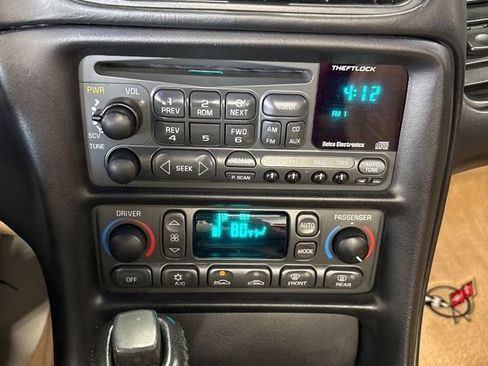 Used 2004 Chevrolet Corvette Convertible w/ Preferred Equipment Group image 54