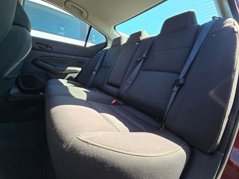 Used 2023 Nissan Altima 2.5 SV image 14