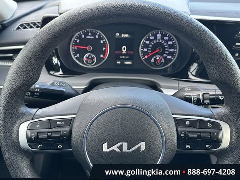 Used 2023 Kia K5 LXS image 18