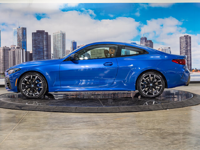 Used 2027 BMW 430i Coupe w/ M Sport Package AWD/4WD image 6
