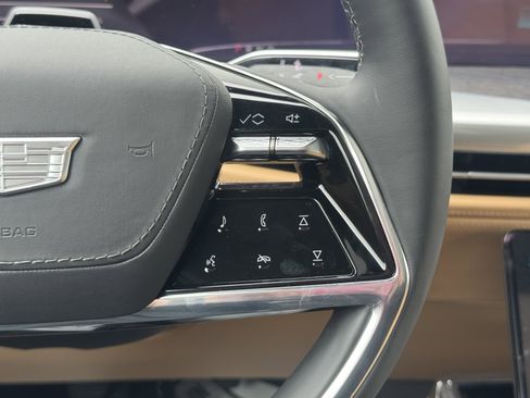 New 2025 Cadillac Escalade IQ Luxury 2 image 20