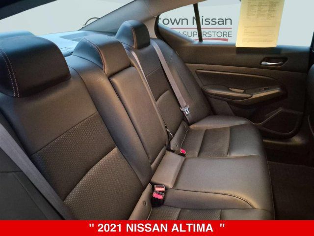 Certified 2021 Nissan Altima 2.5 SR w/ SR Premium Package AWD/4WD image 35
