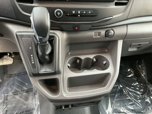 New 2026 Ford Transit 250 148 Medium Roof image 20