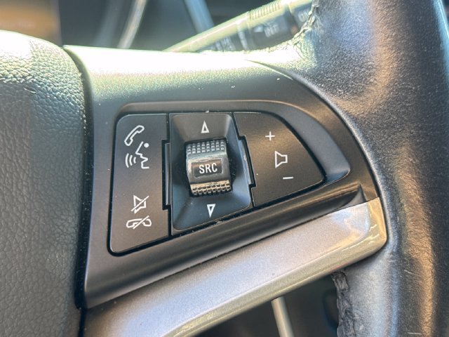 Used 2020 Chevrolet Trax LT w/ LT Convenience Package FWD image 32