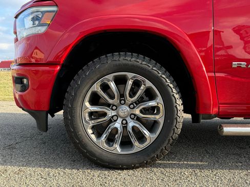 Used 2021 RAM 1500 Laramie w/ Sport Appearance Package image 10