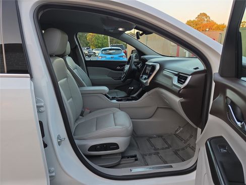 Used 2017 GMC Acadia SLT image 35