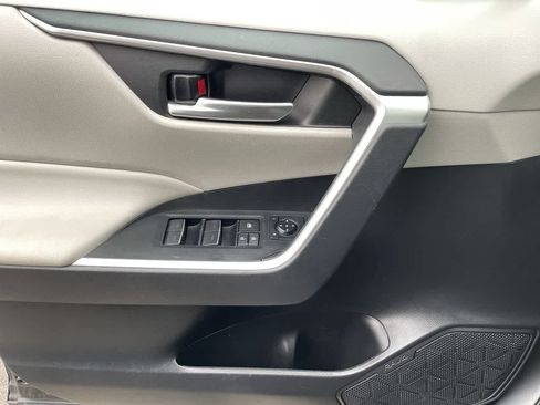 Used 2023 Toyota RAV4 XLE image 34