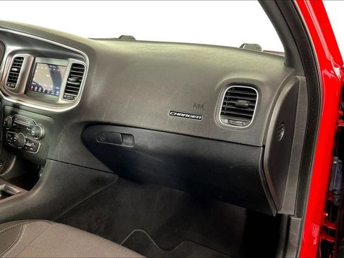 Used 2022 Dodge Charger SXT image 22