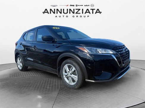 Certified 2023 Nissan Kicks S image 7