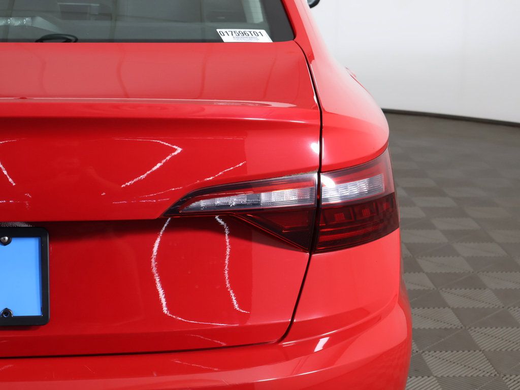 Used 2020 Volkswagen Jetta SE w/ SE Cold Weather Package FWD image 17