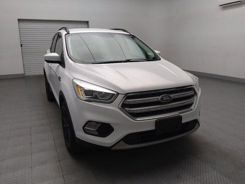 Used 2017 Ford Escape SE w/ Equipment Group 201A AWD/4WD image 14