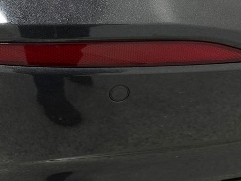 Used 2019 Buick Enclave Premium w/ Experience Buick Package image 13