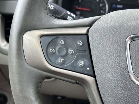 Used 2018 GMC Terrain Denali w/ Advanced Safety Package AWD/4WD image 31
