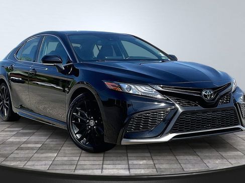 Used 2024 Toyota Camry XSE FWD image 12