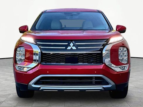 Used 2025 Mitsubishi Outlander SE FWD image 4