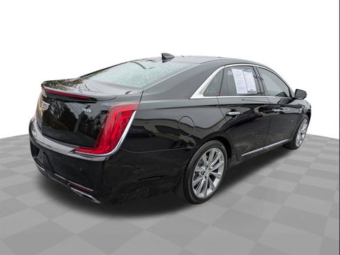 Used 2019 Cadillac XTS Luxury w/ Driver Awareness Package image 4