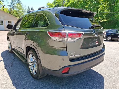 Used 2016 Toyota Highlander Limited AWD/4WD image 6