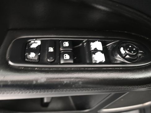 Used 2018 Jeep Compass Latitude w/ Popular Equipment Group image 14