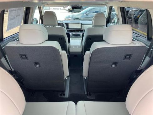 Used 2025 Hyundai Santa Fe Calligraphy image 44