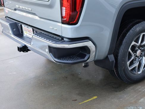 New 2026 GMC Sierra 1500 SLT w/ SLT Premium Plus Package image 39