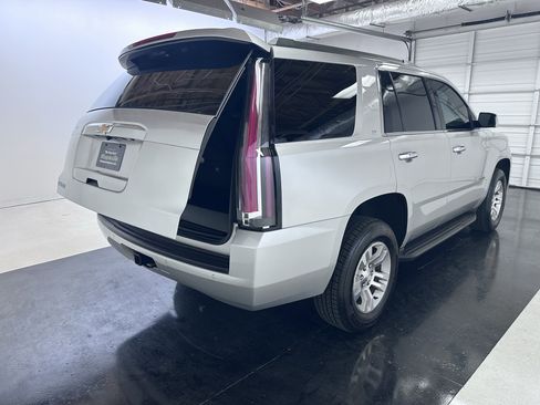 Used 2019 Chevrolet Tahoe LT image 32