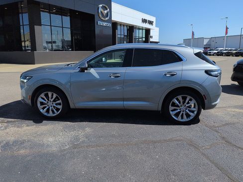 Used 2023 Buick Envision Avenir AWD/4WD image 4