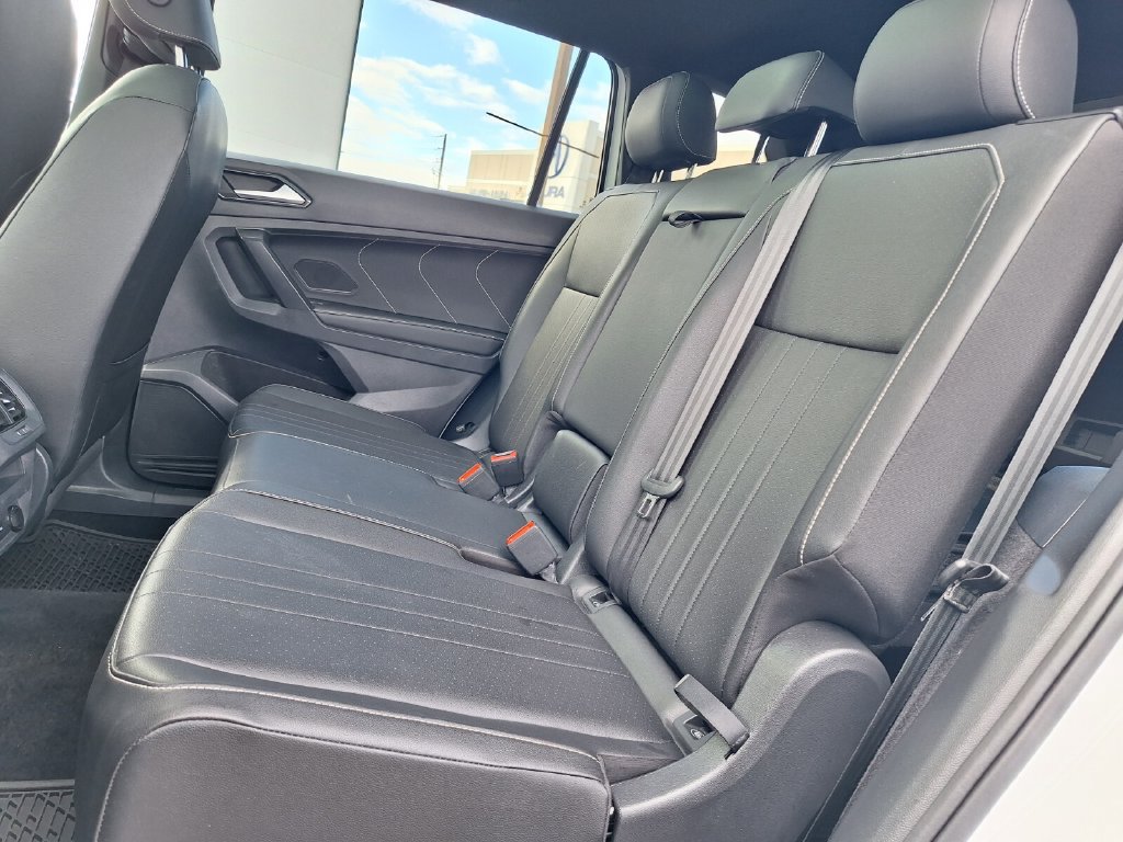 Used 2023 Volkswagen Tiguan SE R-Line FWD image 22