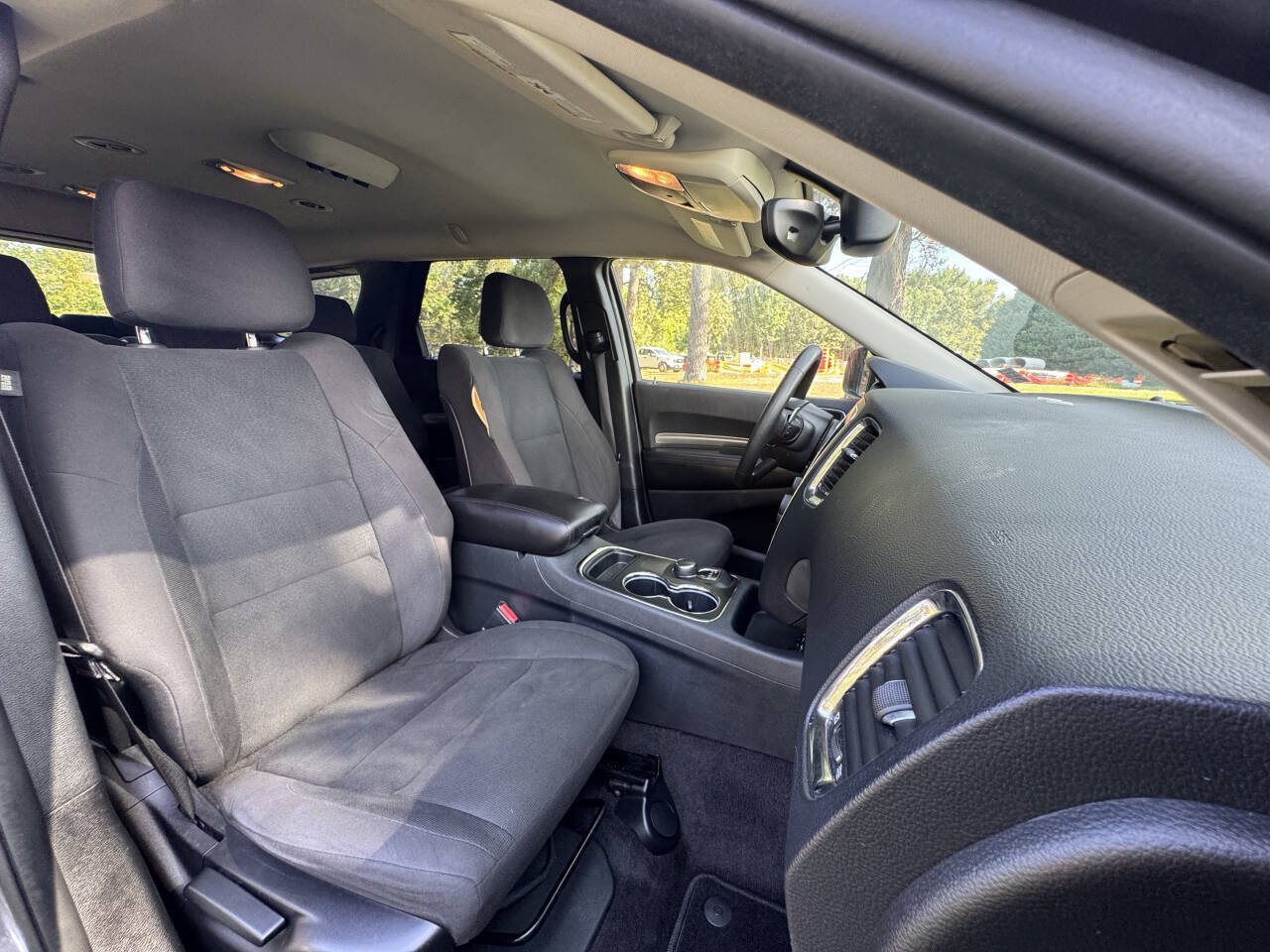 Used 2017 Dodge Durango SXT w/ 3rd Row Seating Group AWD/4WD image 11