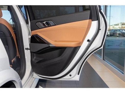 New 2026 BMW X6 M60i image 79