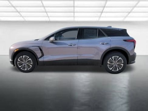 New 2025 Chevrolet Blazer EV LT image 25