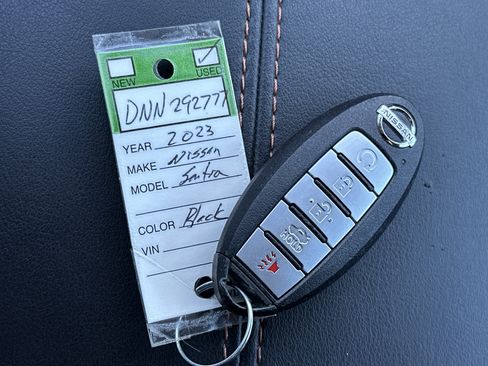 Used 2023 Nissan Sentra SR w/ Midnight Edition Package image 31