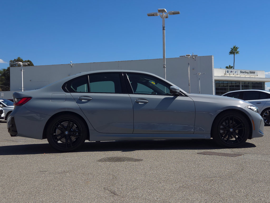 Used 2024 BMW 330i Sedan w/ M Sport Package RWD image 4