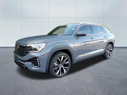 Used 2025 Volkswagen Atlas Cross Sport SEL Premium R-Line