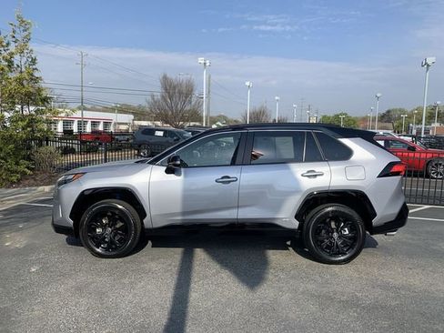 Certified 2025 Toyota RAV4 XSE image 5