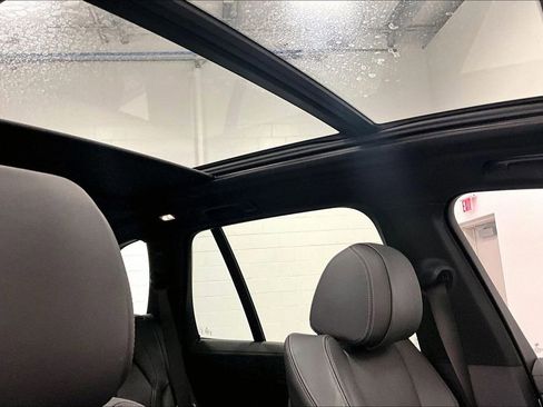 Used 2019 BMW X5 xDrive40i w/ Convenience Package AWD/4WD image 17