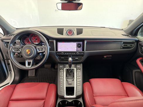 Used 2020 Porsche Macan GTS AWD/4WD image 16