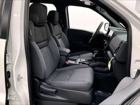New 2026 Nissan Frontier SV w/ SV Convenience Package AWD/4WD image 38