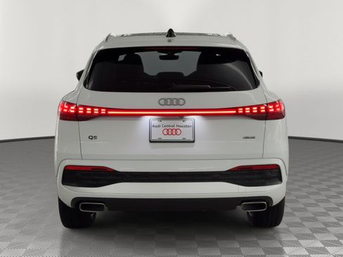 Used 2025 Audi Q5 Premium w/ Premium Plus AWD/4WD image 10